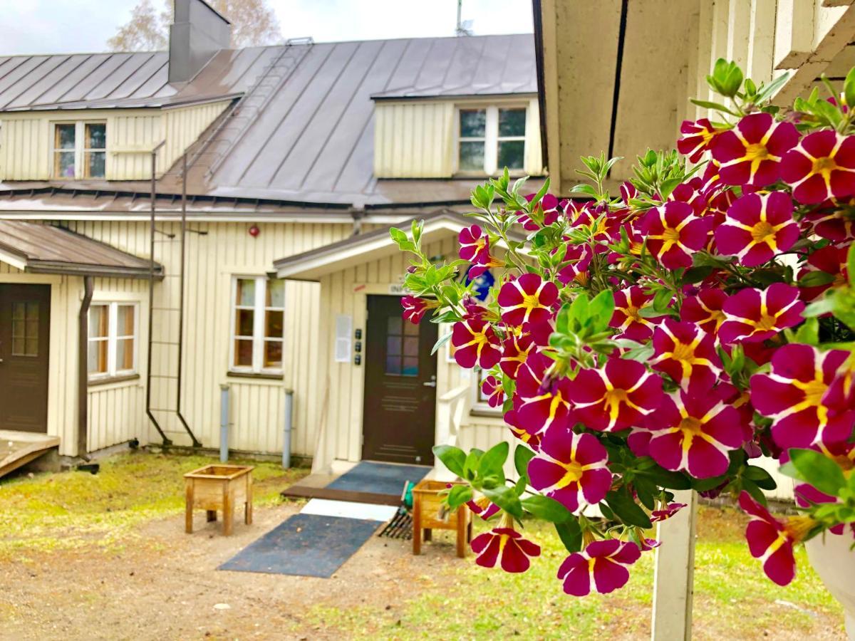 Salonsaaren Lomakylae